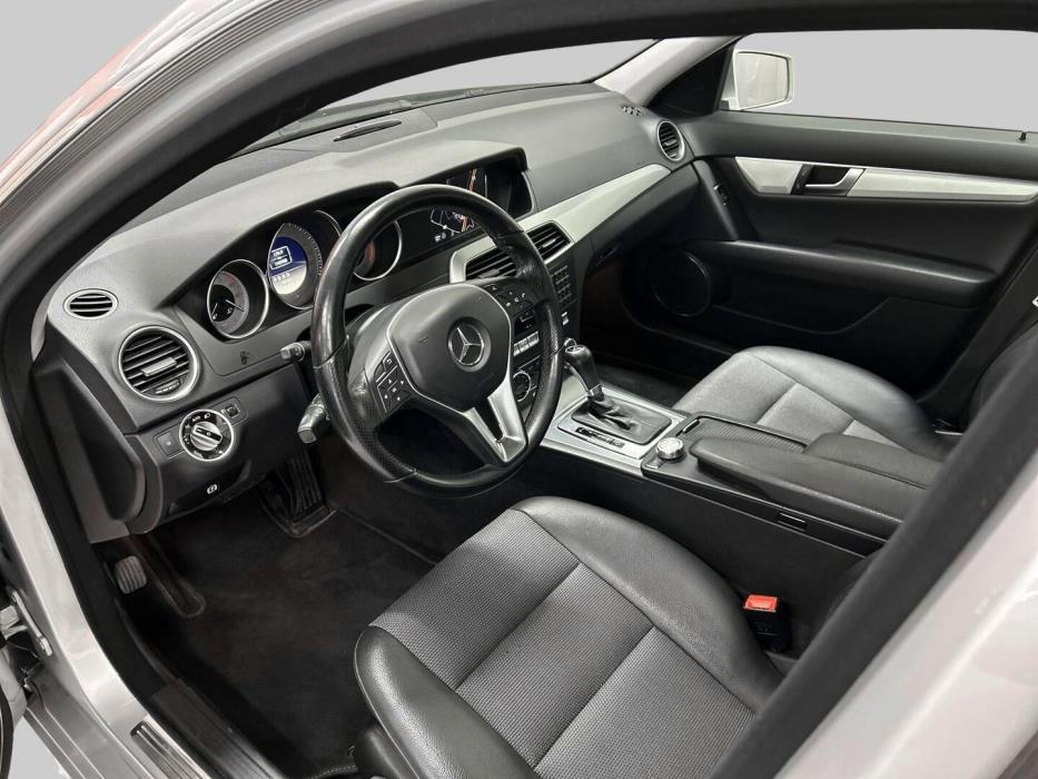 MERCEDES-BENZ C 2012