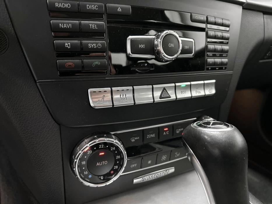 MERCEDES-BENZ C 2012