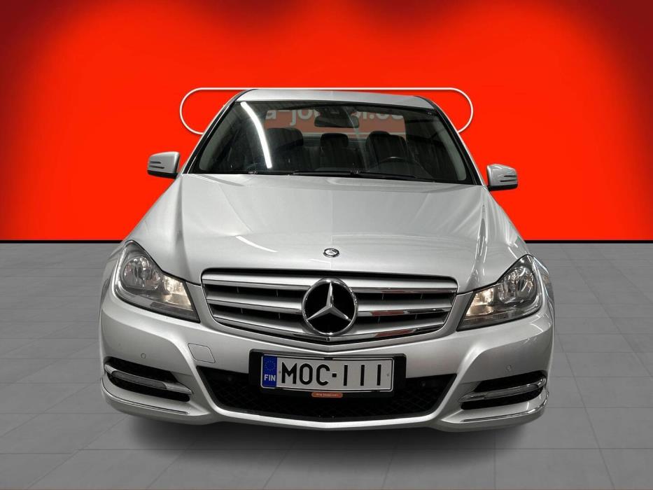 MERCEDES-BENZ C 2012