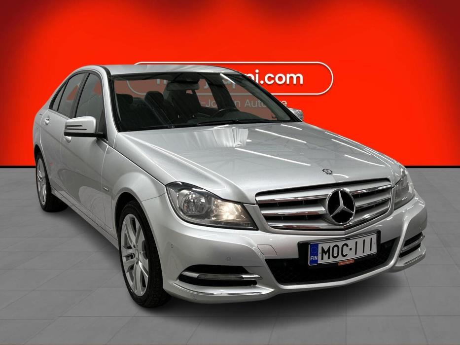 MERCEDES-BENZ C 2012