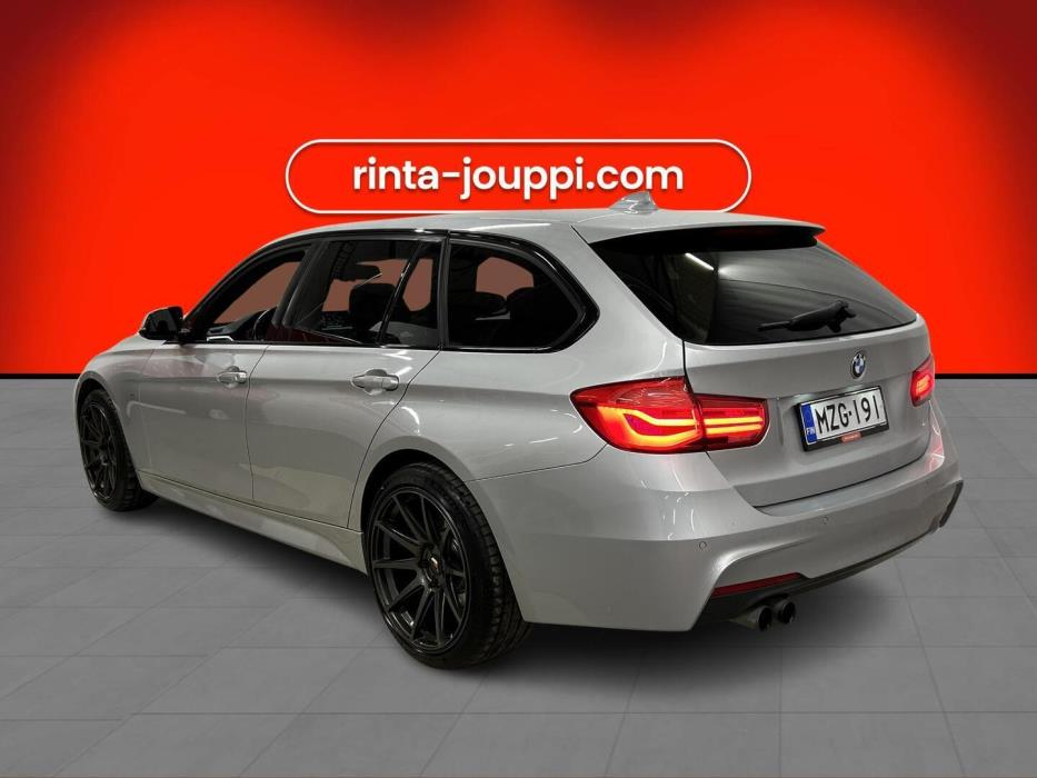 BMW 320 2016