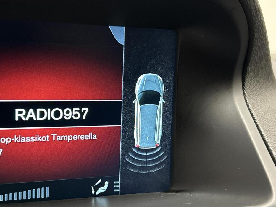 VOLVO XC70 2015