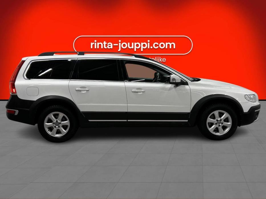 VOLVO XC70 2015