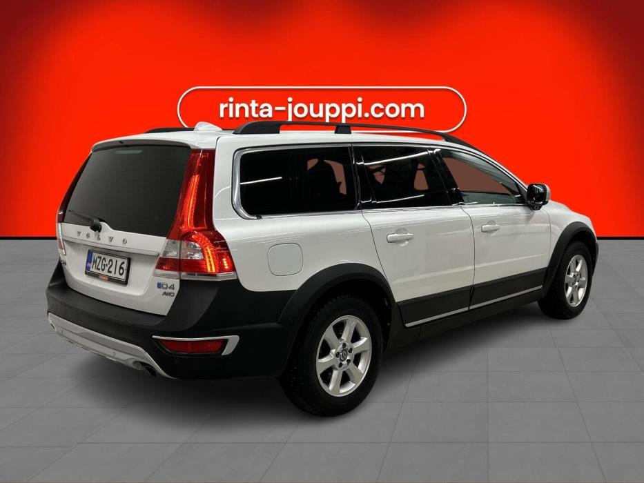 VOLVO XC70 2015