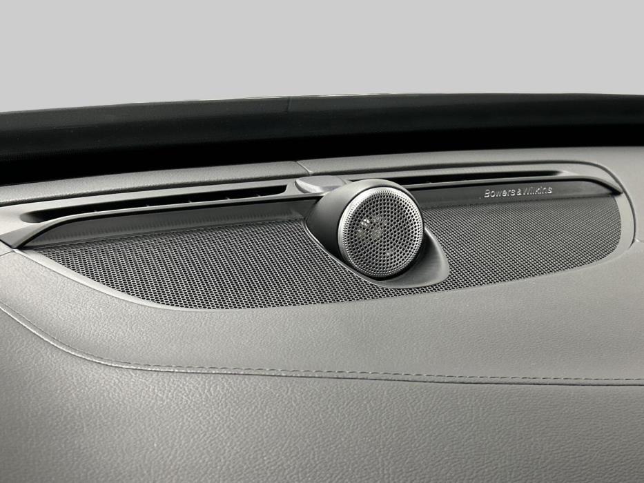 VOLVO XC90 2021