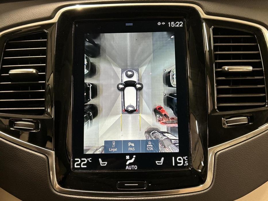 VOLVO XC90 2021