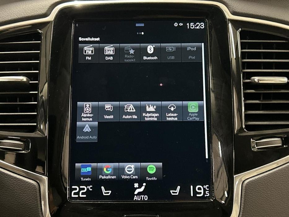 VOLVO XC90 2021
