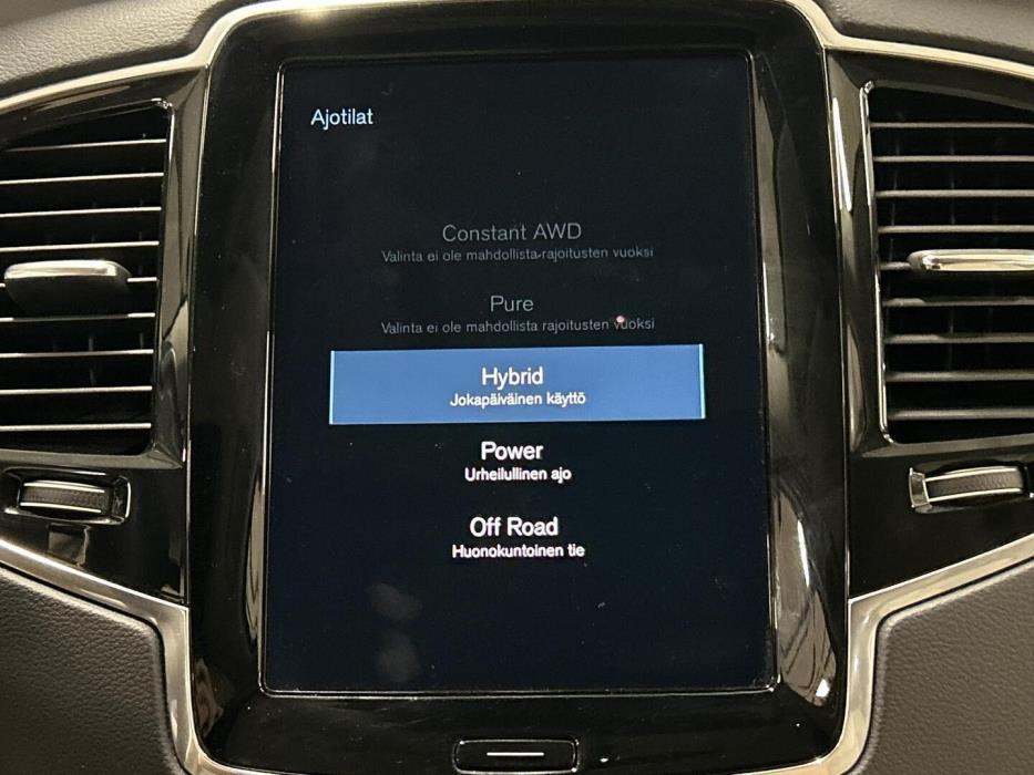 VOLVO XC90 2021
