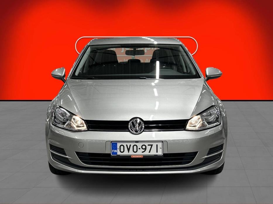 VOLKSWAGEN Golf 2017