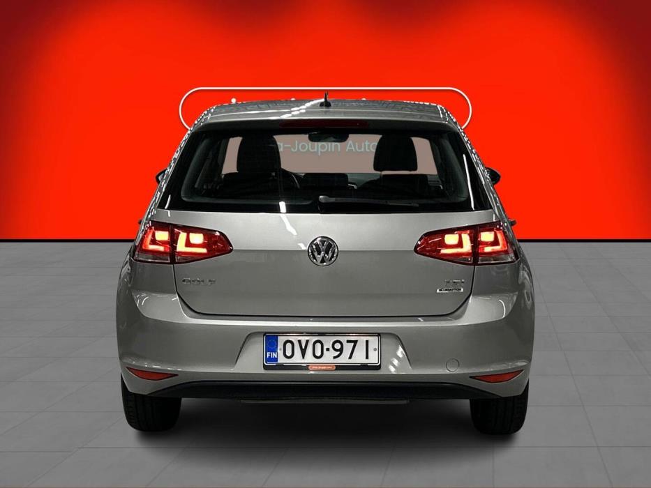 VOLKSWAGEN Golf 2017