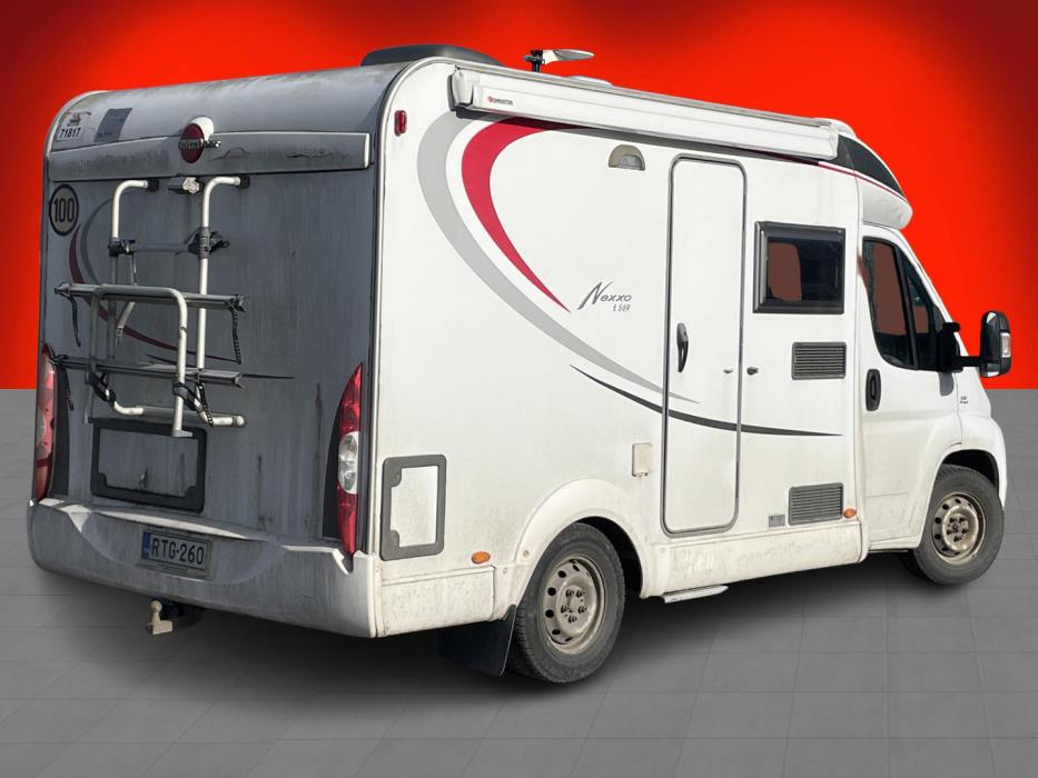 BÜRSTNER NEXXO T569 2009