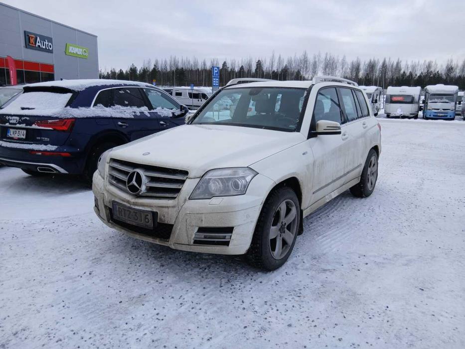 MERCEDES-BENZ GLK 2011