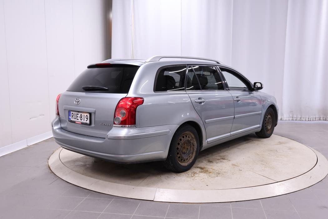 TOYOTA Avensis 2008