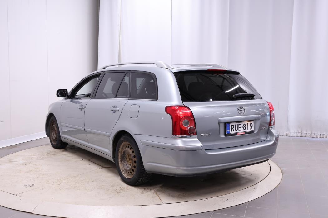 TOYOTA Avensis 2008