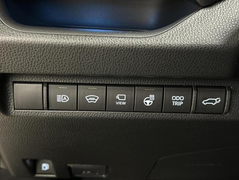 TOYOTA RAV4 PLUG-IN 2023