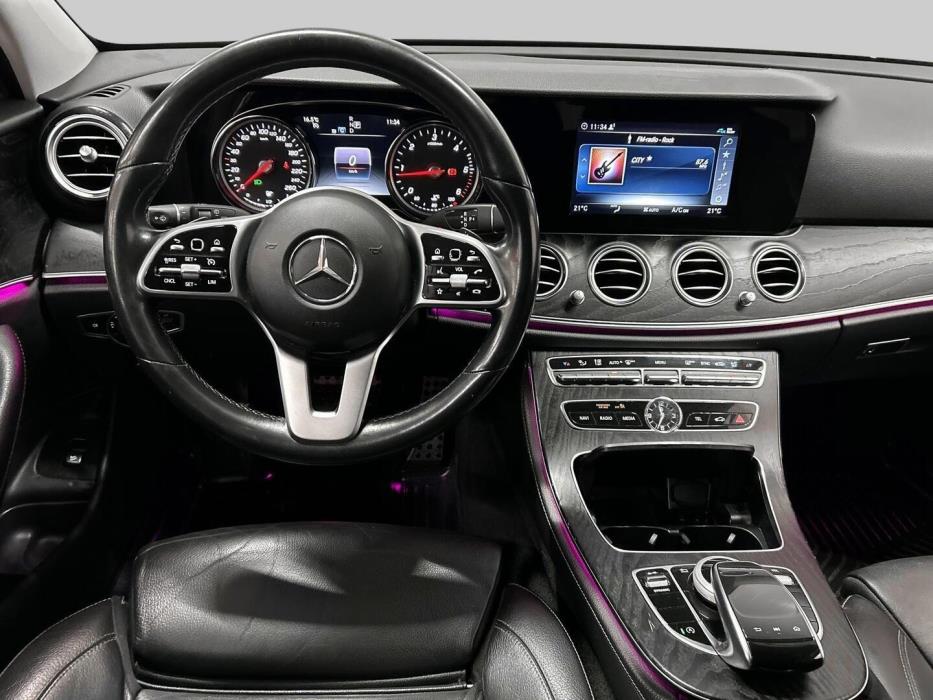 MERCEDES-BENZ E 2020