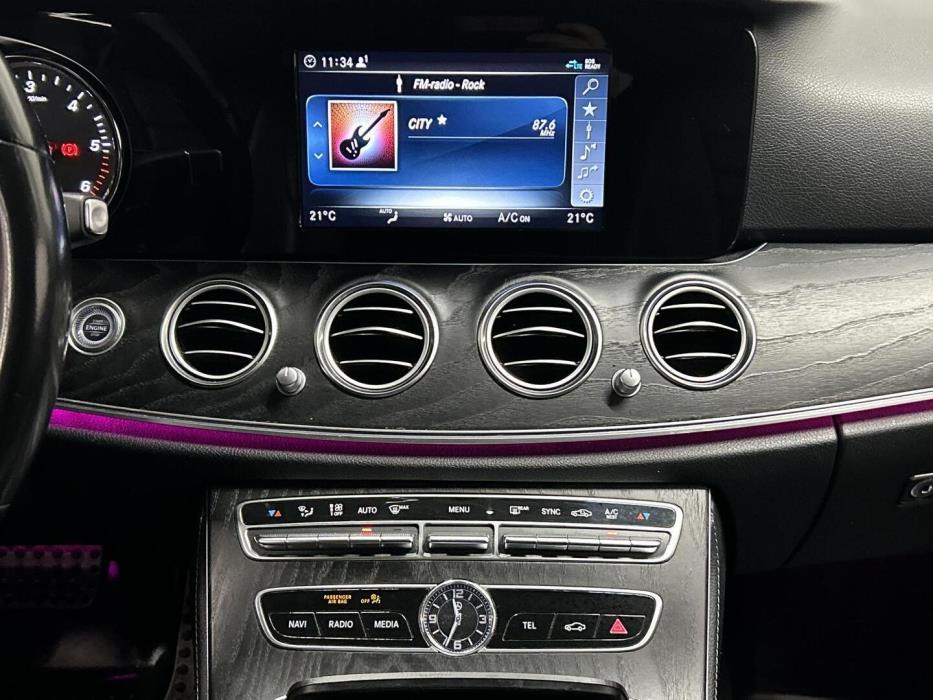 MERCEDES-BENZ E 2020