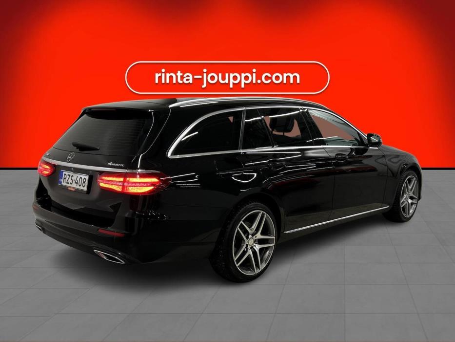 MERCEDES-BENZ E 2020