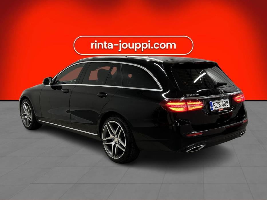 MERCEDES-BENZ E 2020