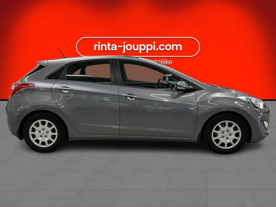 HYUNDAI i30 5d 2014