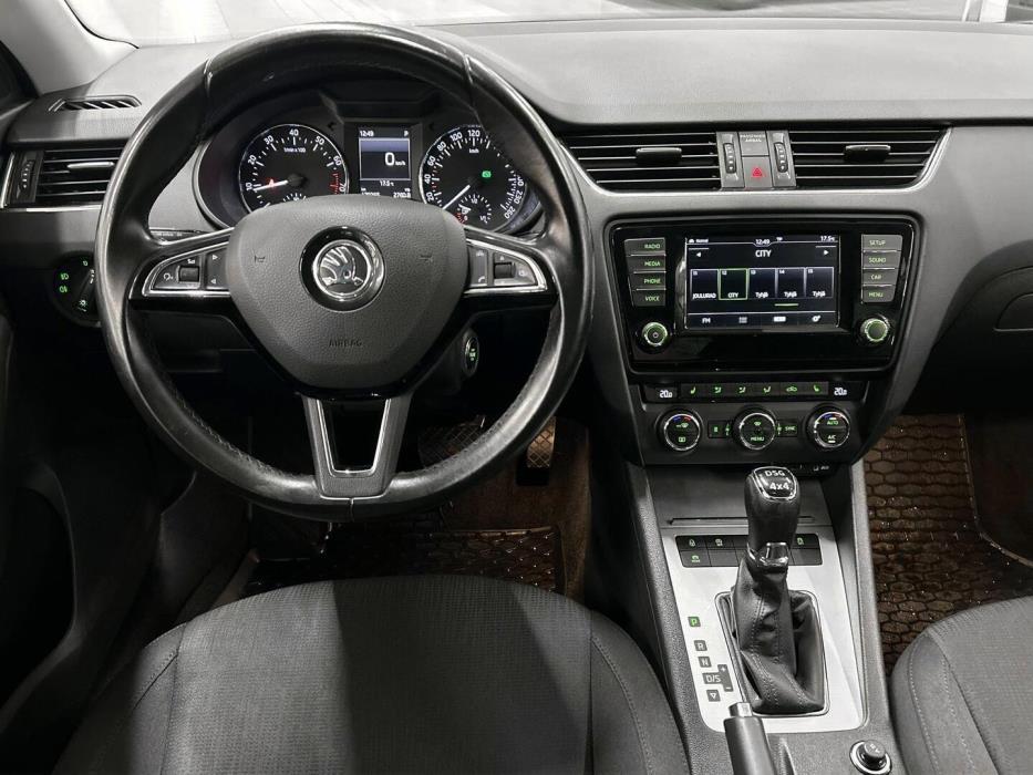 SKODA Octavia 2016