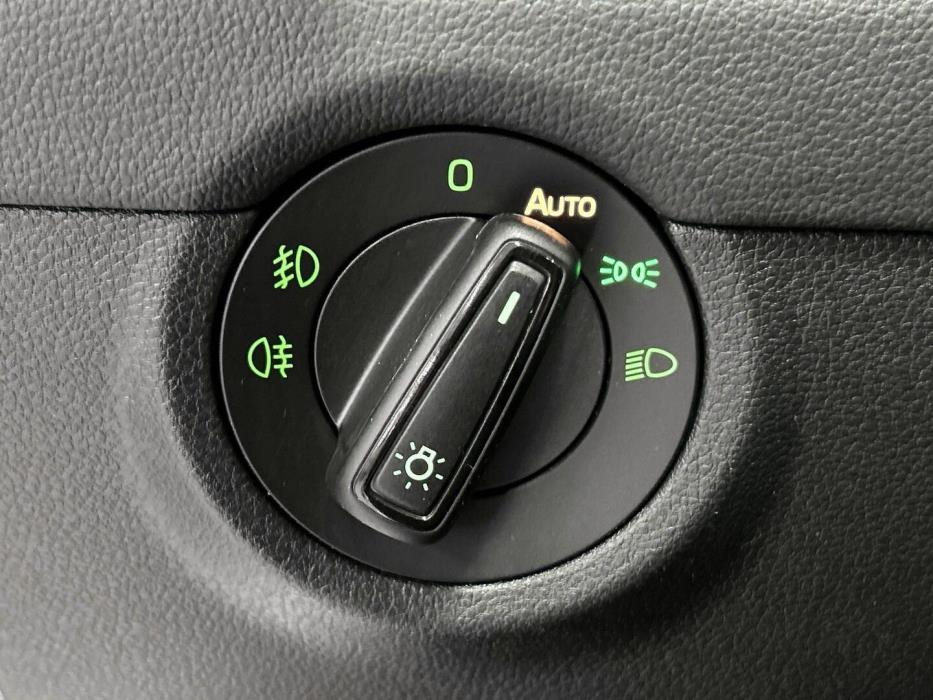 SKODA Octavia 2016