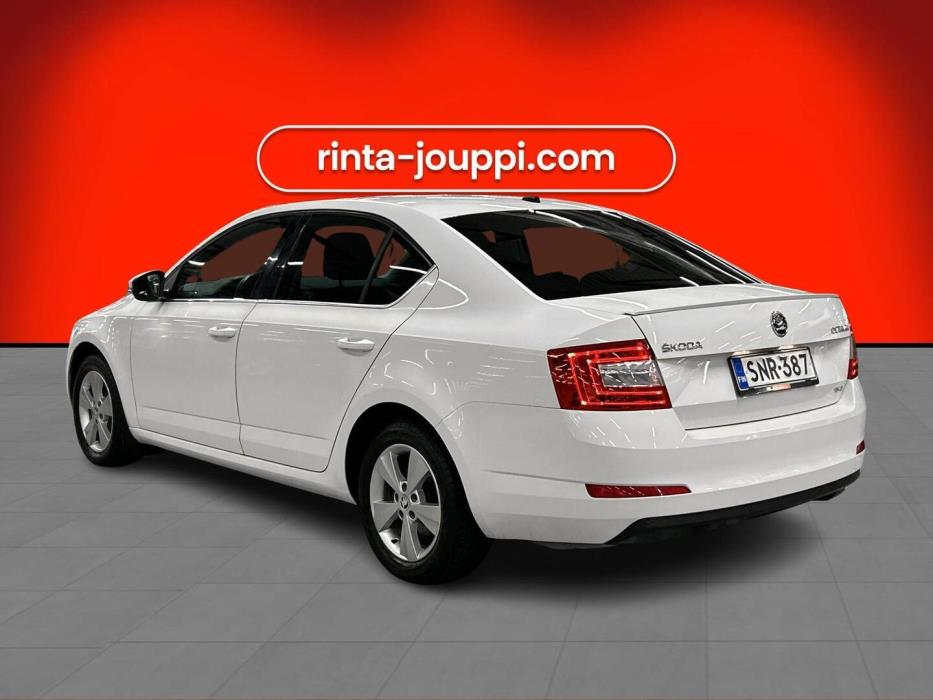SKODA Octavia 2016