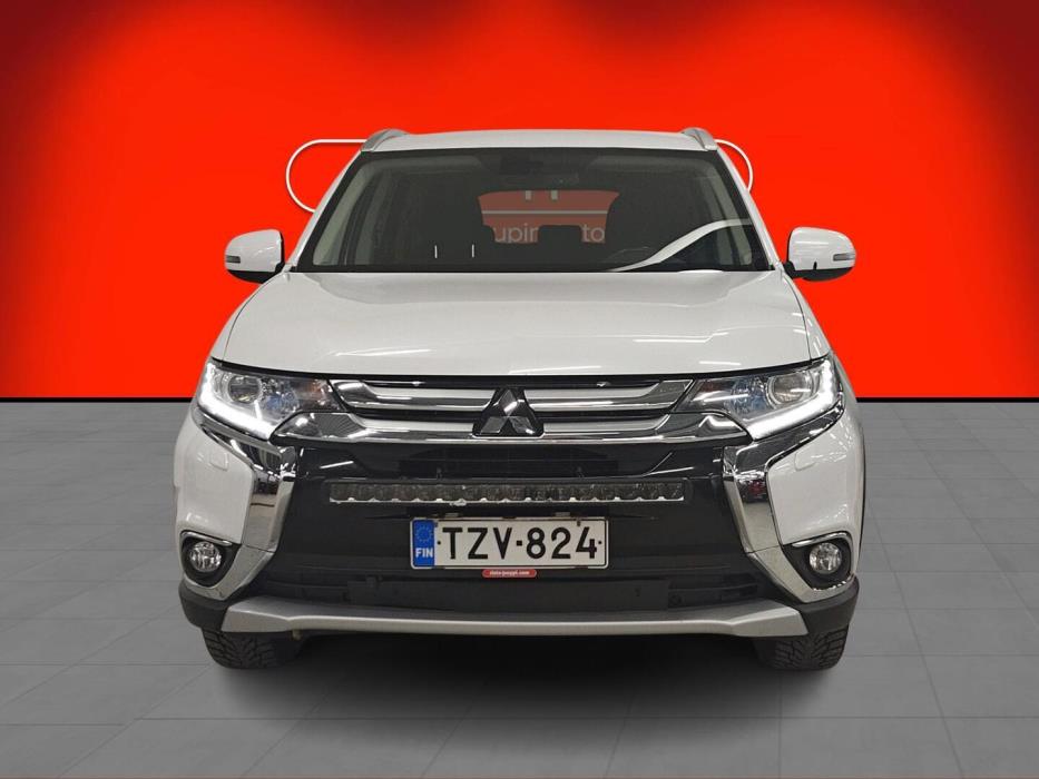 MITSUBISHI Outlander 2015