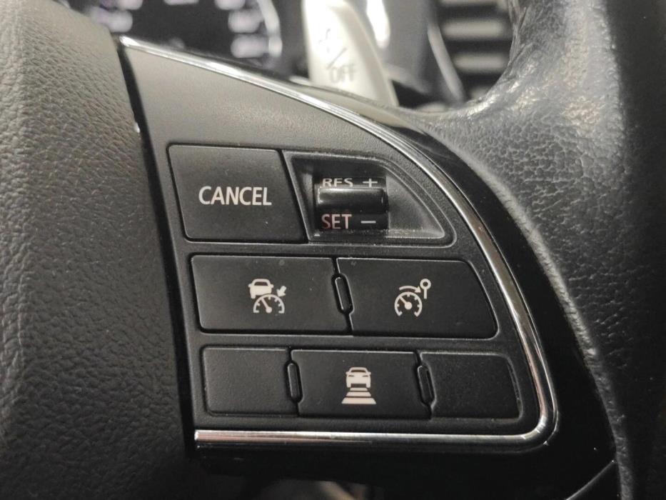 MITSUBISHI Outlander 2015