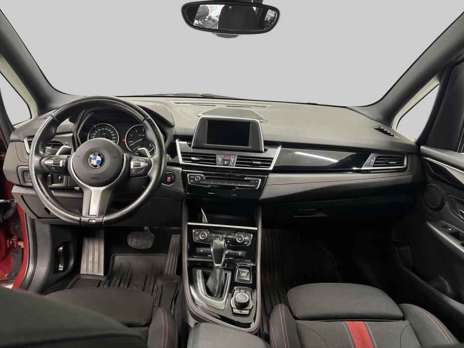 BMW 220 2016
