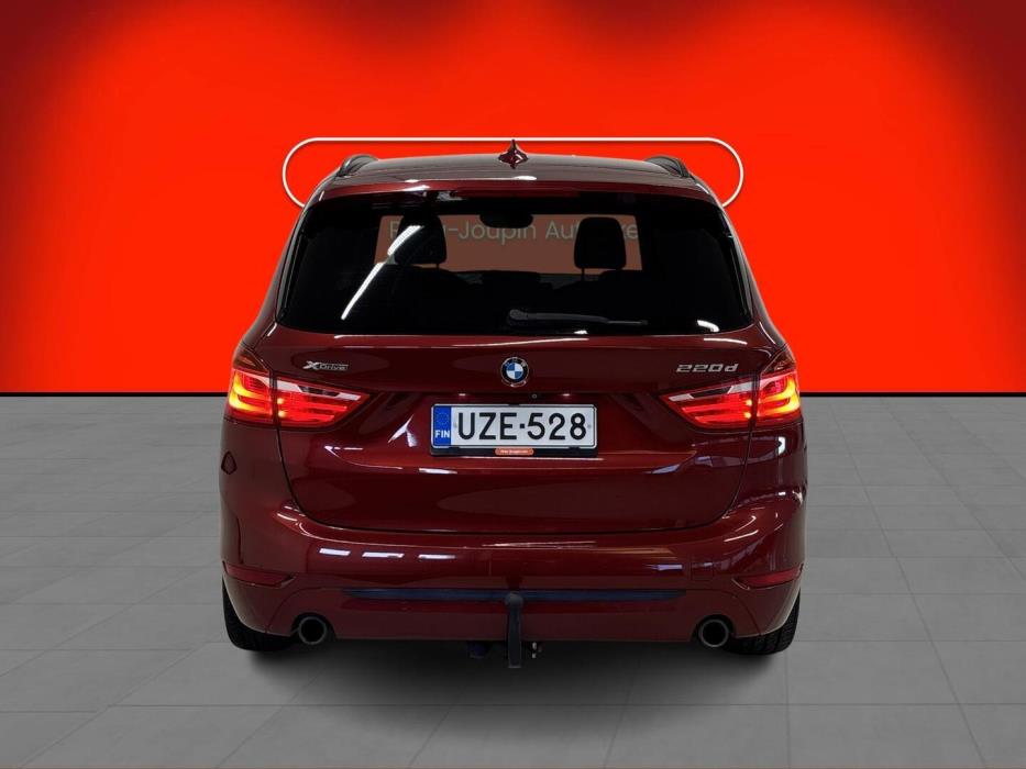 BMW 220 2016