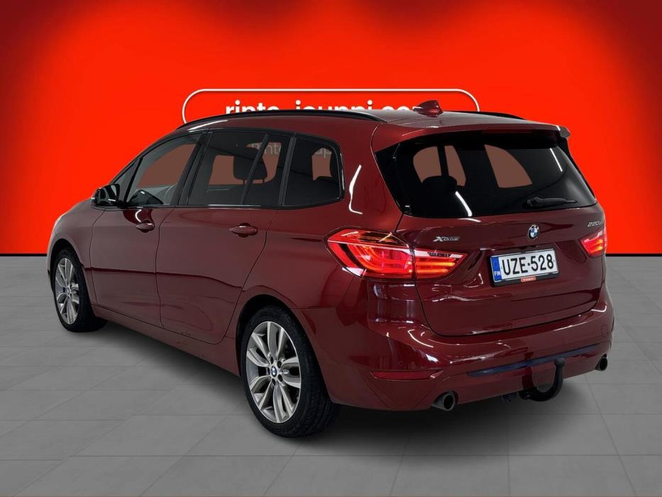 BMW 220 2016