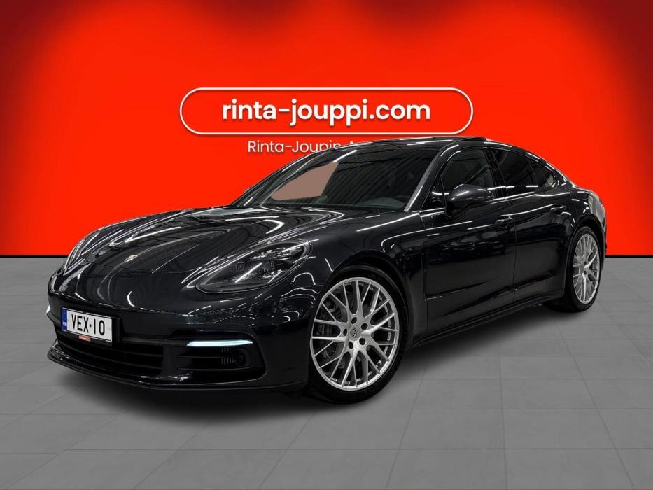 PORSCHE Panamera 2019