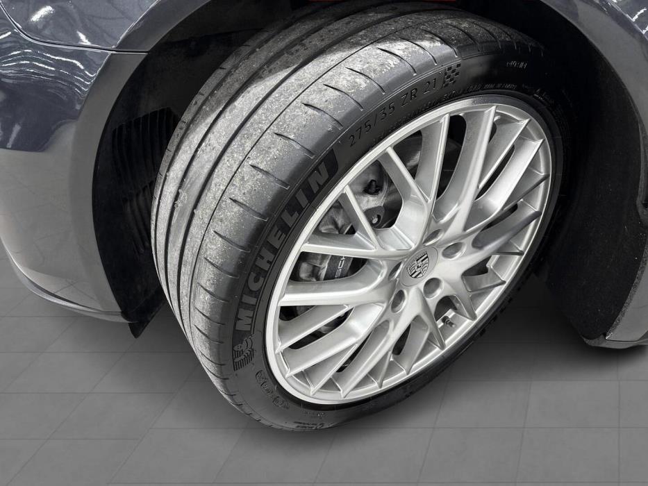 PORSCHE Panamera 2019