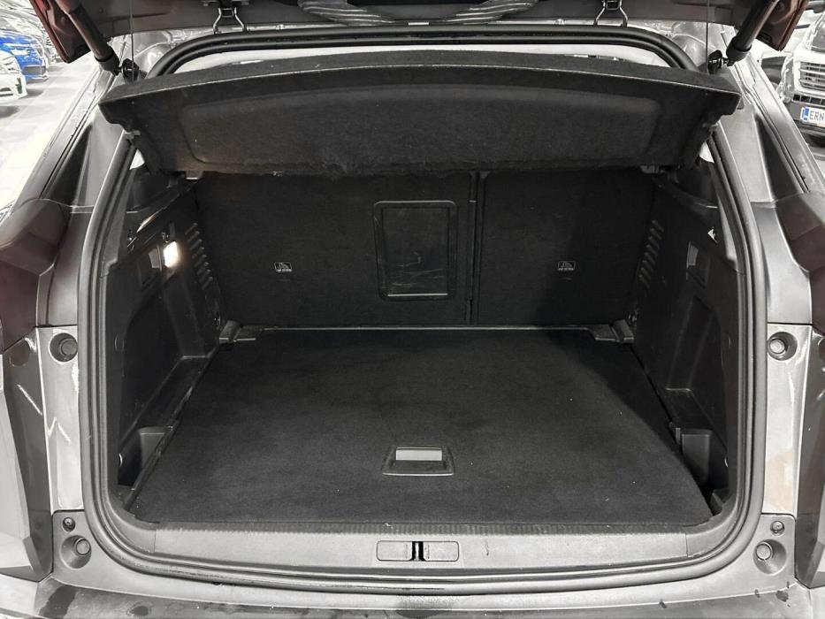 PEUGEOT 3008 2018