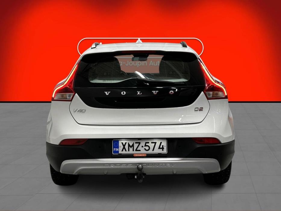 VOLVO V40 Cross Country 2017