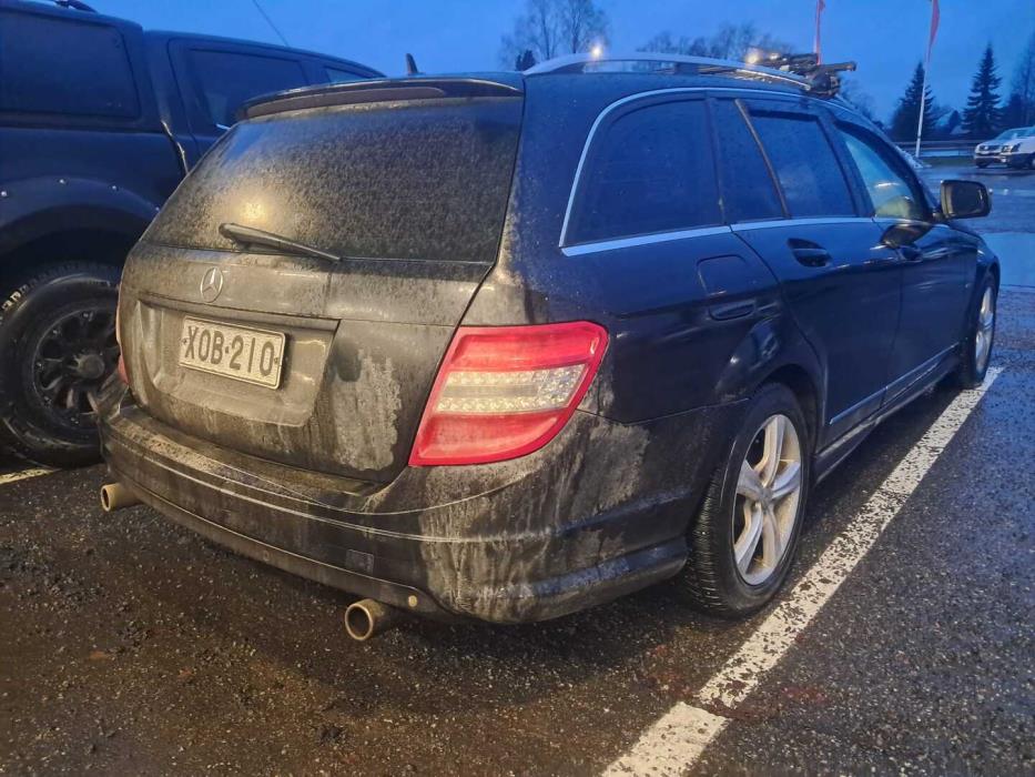 MERCEDES-BENZ C 2008