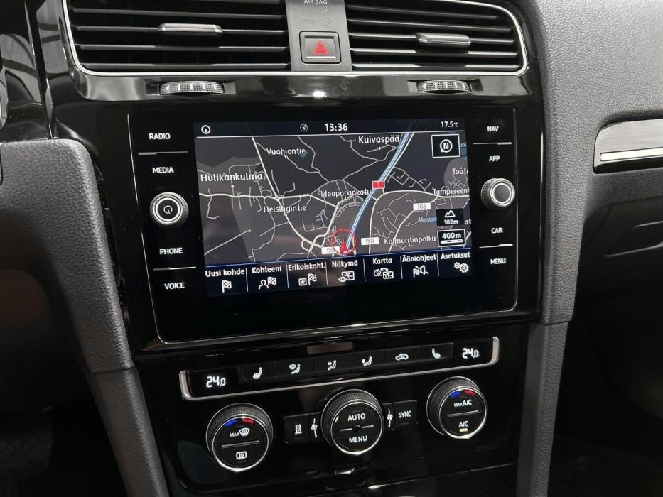 VOLKSWAGEN Golf 2018