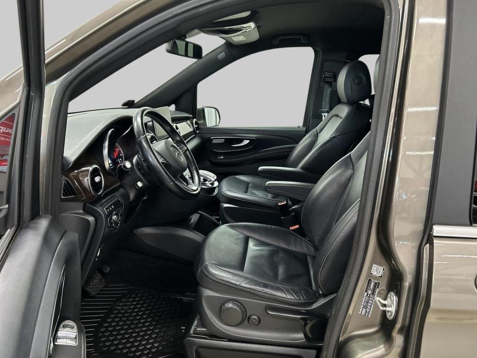 MERCEDES-BENZ V 2014