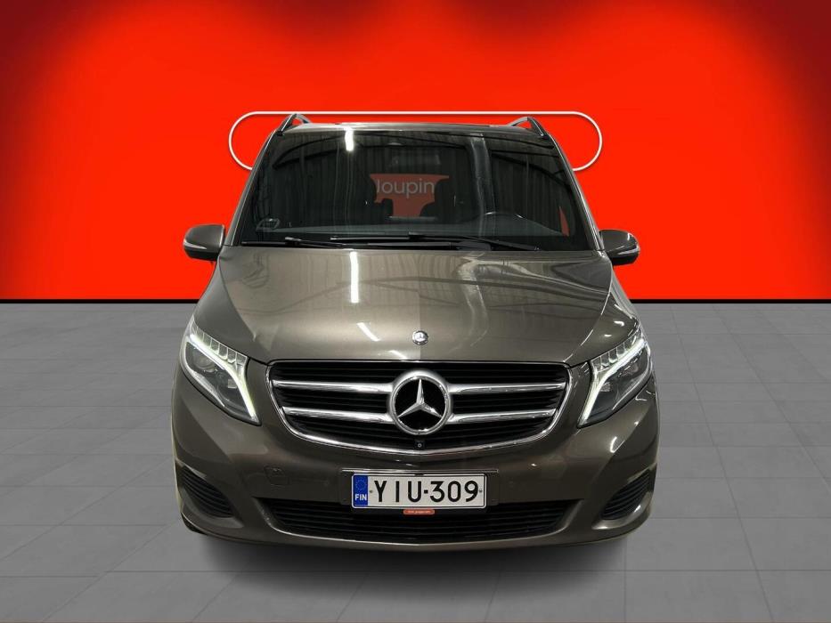 MERCEDES-BENZ V 2014