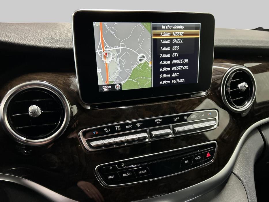 MERCEDES-BENZ V 2014