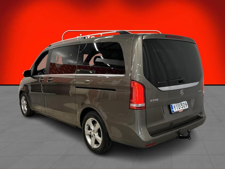 MERCEDES-BENZ V 2014