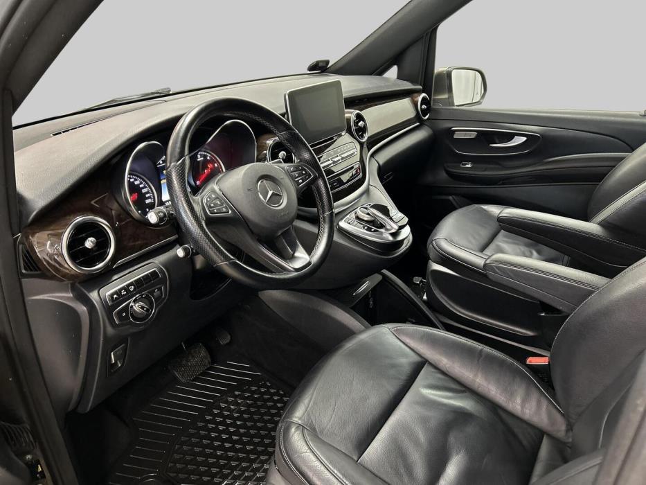 MERCEDES-BENZ V 2014