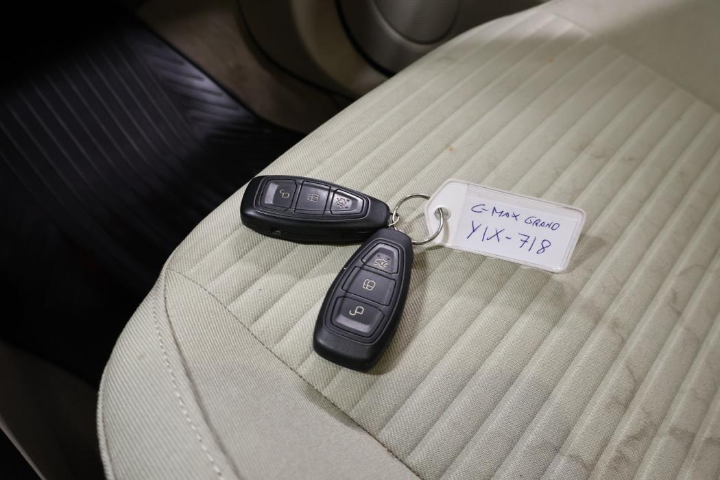 FORD Grand C-Max 2015