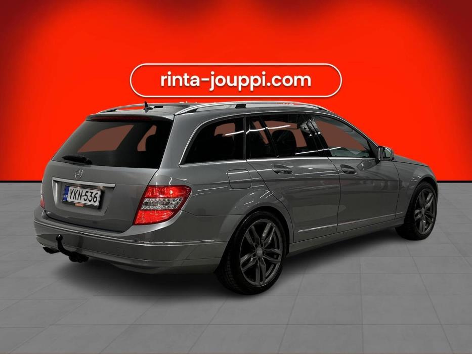 MERCEDES-BENZ C 2010