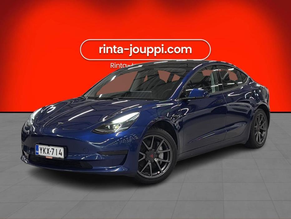 TESLA Model 3 2021