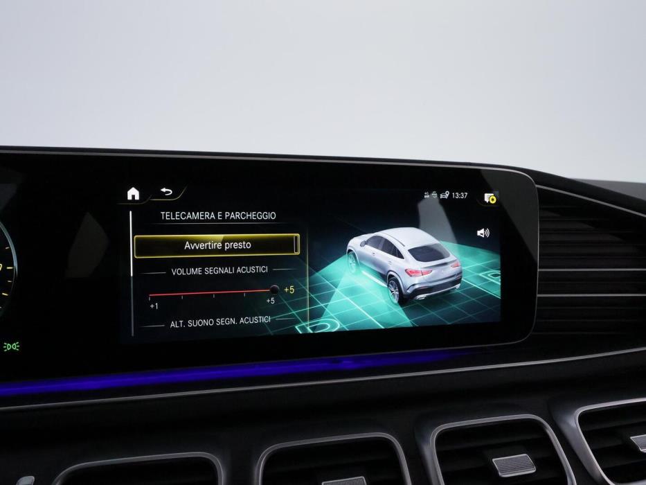 MERCEDES-BENZ GLE 2021