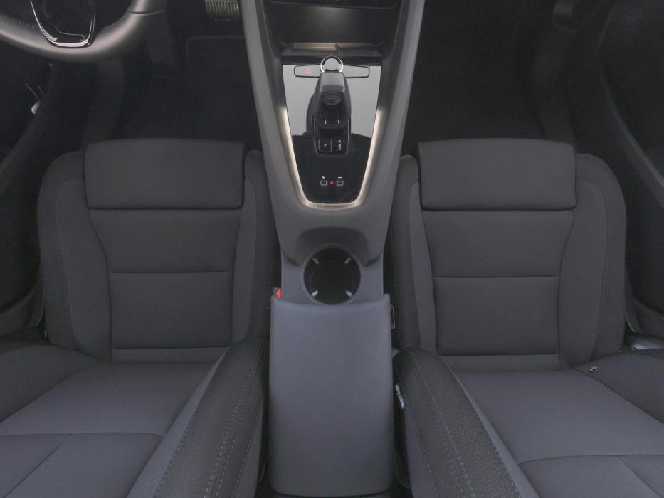 POLESTAR 2 2024