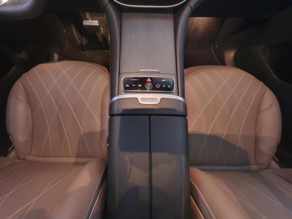 MERCEDES-BENZ EQE SUV 2024