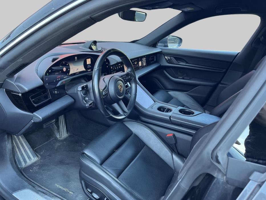 PORSCHE Taycan 2020